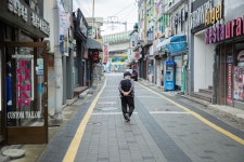 미군 경제에만 의존했던 동두천, 부대 떠나자 대낮에도 거리 한산