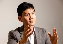 수액 단식 저격한 호남의 내과 의사 “정율성? 끝까지 막겠다”