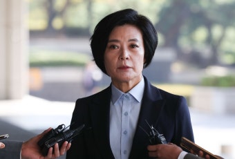 이정근 “돈봉투, 확실히 100만원 넘어”… 윤관석 주장 반박