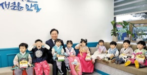 “경로당 활용 ‘아이돌봄서비스’, 노인 일자리와 연계한다면 효과 배가”