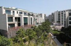 박효신 전입신고한 한남더힐 79억 아파트, 강제경매 나왔다