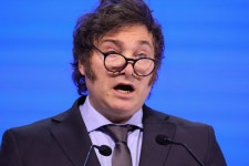 다보스서 ‘자유 만세’ 외친 아르헨 밀레이 “국가 개입 없어야 자본주의 승리”