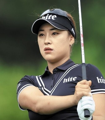 돌아온 윤이나, 첫날 4오버파
