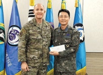 [단독] 구조받던 한국 공군, 이젠 美조종사 구한다