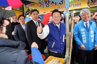 이재명 대표 경호차량 상대로 난폭운전...40대 남성 입건