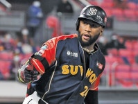 ‘왕년의 MVP’ 로하스, 2점포 2방 폭발