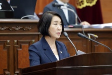 “국회의원 아내가 구의원 법카로 식당 결제” 권익위 신고