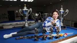 포켓볼 여왕이 스리쿠션 여제로…“내 자리 넘보려면 더 노력하라”
