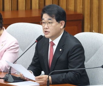 與, 새 사무총장에 ‘수도권’ 배준영 의원 내정