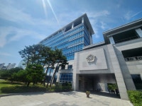 초등 의붓딸에 소금밥, 한겨울엔 찬물샤워...드러난 악마 계모의 학대