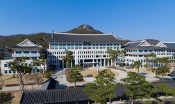 ‘저출생 극복’에 사활 건 경북도…역대 최대 1100억 투입