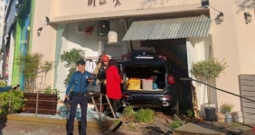 경기 안산에서 SUV차량 상가로 돌진해 6명 부상…운전자는 “급발진” 주장