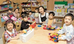 일요일도 쉬지 않는 어린이집… “자영업·맞벌이 부모들의 빛이죠”