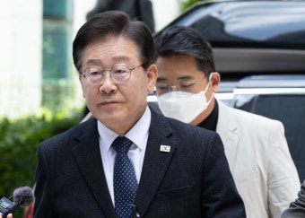 이재명 ‘위증교사’ 재판 출석…70일만에 재개