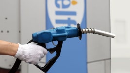 ‘셀프 주유소’ 서울선 145원 싼데, 충남은 20원뿐… 왜죠?