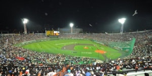 [모닝] 프로야구 역대급 흥행… 구장 근처 음식점 호황