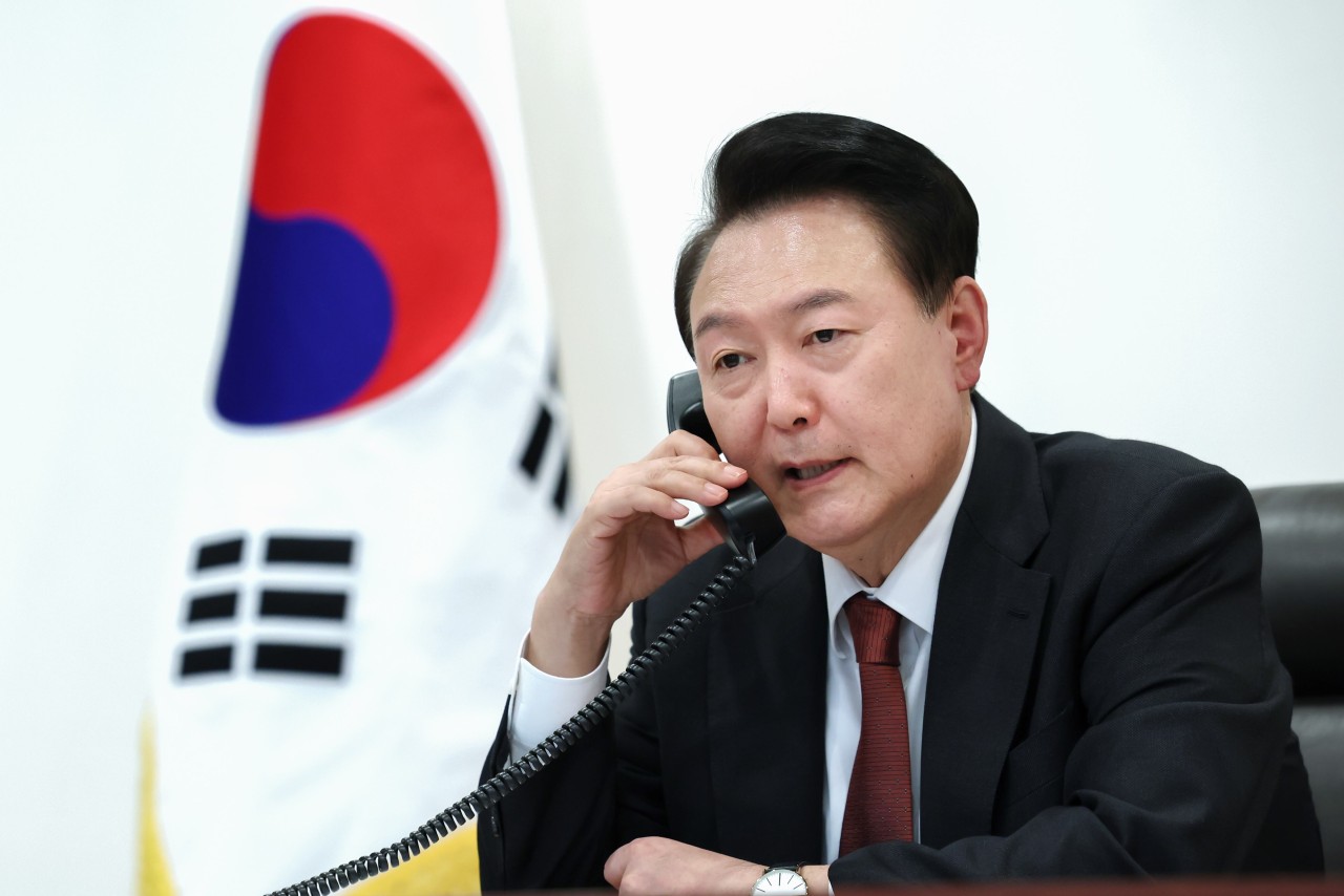 한덕수 대행, 이시바 일본 총리와 한일관계 협력 약속
