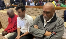 흑인 여성 살해 후 돼지 먹이로... 백인 농장주에 남아공 발칵