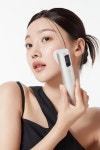 “화장 훨씬 잘 먹네”… K뷰티 따라 ‘미용기기’도 뜬다
