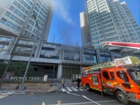 아브뉴프랑 성남 판교점 화재...“음식점 주방에서 기름 튀어”