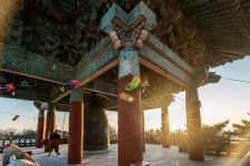 별을 찾는 첨성대처럼, 천년의 왕릉처럼… 새해를 살아낼 결심