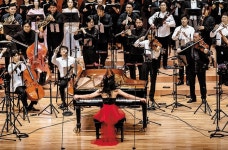 베토벤 이어서 라벨… ‘지휘자 없는 올스타 악단’ 전곡 연주