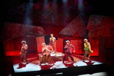 진부한 노인은 그만… 춤추고 랩하는 ‘K할매’ 무대 위 주인공 되다