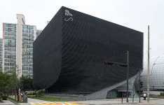 아키텍투어게마인샤프트 | 필름에 담긴 자연과 사람… 140년 한국 사진의 역사 한자리에