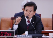 태양광 지원법 냈던 정동영, 가족 태양광 사업 논란에 “생계형”