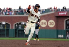 샌프란시스코 이정후, MLB 통산 10호 홈런 등 3안타
