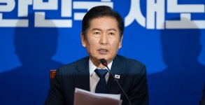 “대통령도 갈아치우는데…” 정청래, 조희대 탄핵론 가세