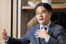 “비흡연자 폐암 급증… 국산 항암제, 뇌 전이 치료 효과 좋아”