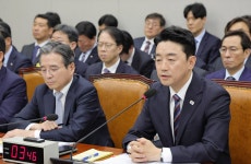 강훈식 “대통령실 연내 청와대 이전 목표...대통령 관저는 내년 상반기”