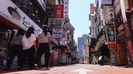 소비쿠폰 수십만원 줘도, 국민들은 지갑 안 열었다