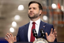 트럼프, 자신의 ‘알코올중독자 기질’ 인정