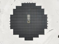 꽁꽁 언 저수지의 태양광 발전