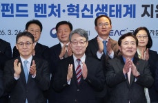 금융위 “국민성장펀드 직접투자, 15조원+α로 확대”