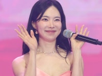 ‘미스트롯’ 김나희, 8월 결혼… 남편은 맥킨지 출신 사업가