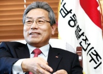 한국남동발전동반성장처주 | [PEOPLE]본사 이전 1년 한국남동발전 허엽 사장 | 글로벌 발전시장 동반성장으로 공략
