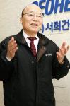 [창간 36주년 기획] 당대 매출 1조클럽 기업가 | (20) 이봉관 서희건설 회장…교회·병원·학교 건설 우리 회사가 ‘최고’