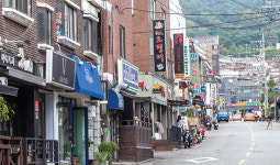 [Real Estate] 요즘 뜨겁다는 서울 해방촌…이태원·경리단길 거쳐 이제 해방촌 활짝