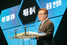 [Stock & Bond] 갤럭시S8 수혜주 ‘누가 누가 잘나가나’…파트론·아모텍·비에이치…소재·부품주 각광