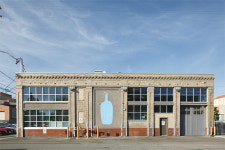 [CASE STUDY] (39) `커피계의 애플` 블루보틀 | 핸드드립 고집…`장인 커피`·환대 문화 통했다