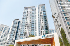 뜨는 새 랜드마크 아파트…신촌그랑자이·래미안대치, 대장주로 우뚝