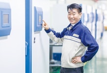 ‘초저온 냉동고’ 로 전세계 러브콜···홍성대 일신바이오베이스 대표