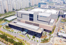 황제주 등극 삼성바이오로직스…바이오로 ‘제2반도체 신화’ 쓴다