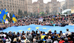 우크라 재건, EU가 적극 도와준다...폭락장 속 우크라 재건 관련주 급등