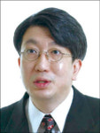 취임 2년 대통령 지지율…尹은 몇 등? [신율의 정치 읽기]