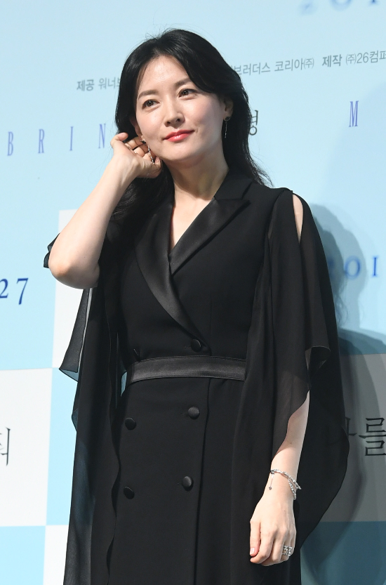 이영애 씨 손배소 소송, 유튜버에게 패소 판정(nonatomic)