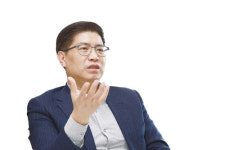 더블유쥐자산관리 | 경험·자산 多 W세대, 일하고 돈 굴려라 [에이징코리아, ‘개인’이 살아남는 법]